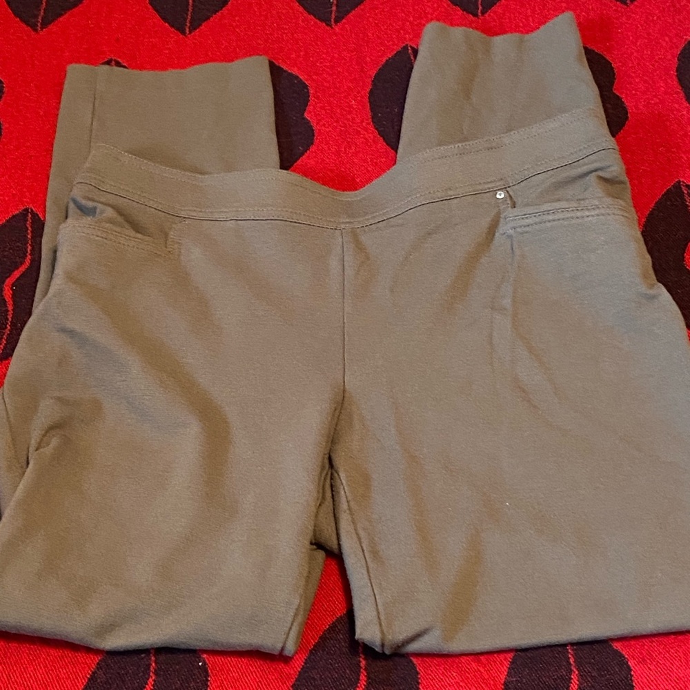 Stretchy skinny pants